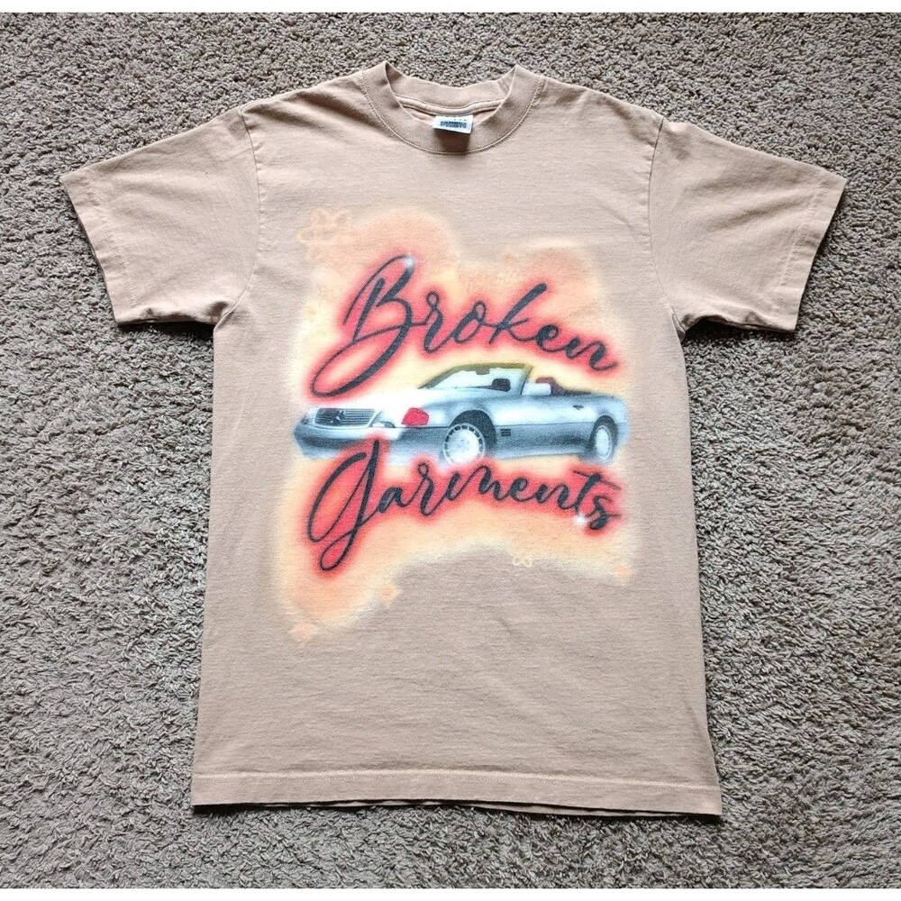 Shaka Wear Mercedes T-Shirt Men's Size Medium Airbrush Graphic Brown Heavyweight
